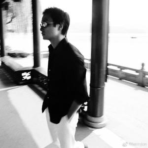 国产91麻豆免费观看
